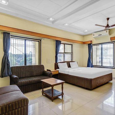 Collection O 80110 Shangrila Rivera Execitive Aurangābād Esterno foto